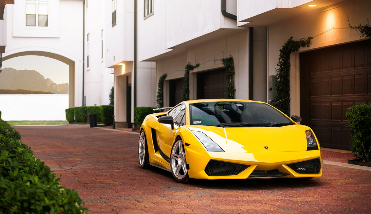 yellow lamborghini