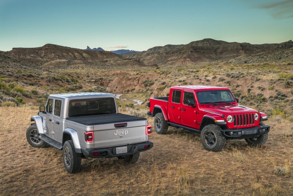 All New 2020 Jeep Gladiator Midsize Pickup Makes World Debut